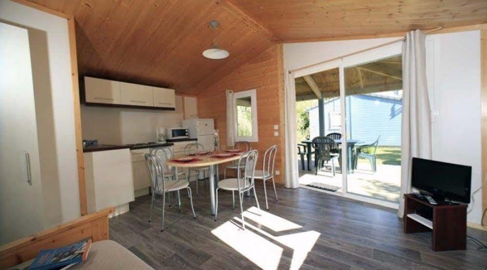 Residence Les Marines D'Oleron Monclar Quercy Vacances Сен-П'єрр-д'Олерон Екстер'єр фото
