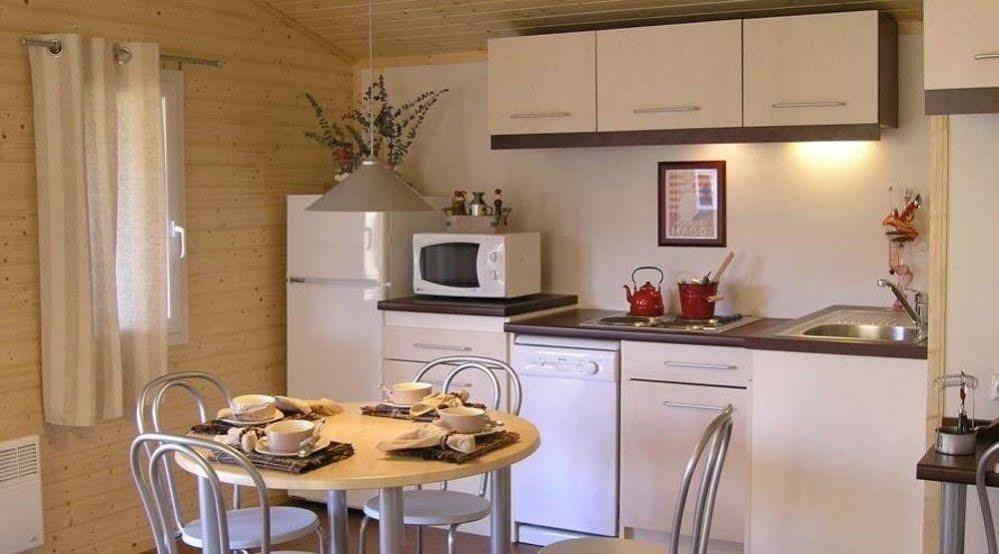 Residence Les Marines D'Oleron Monclar Quercy Vacances Сен-П'єрр-д'Олерон Екстер'єр фото